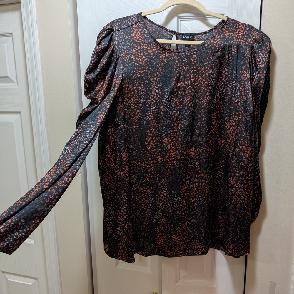 Torrid Black and Red Patterned Blouse